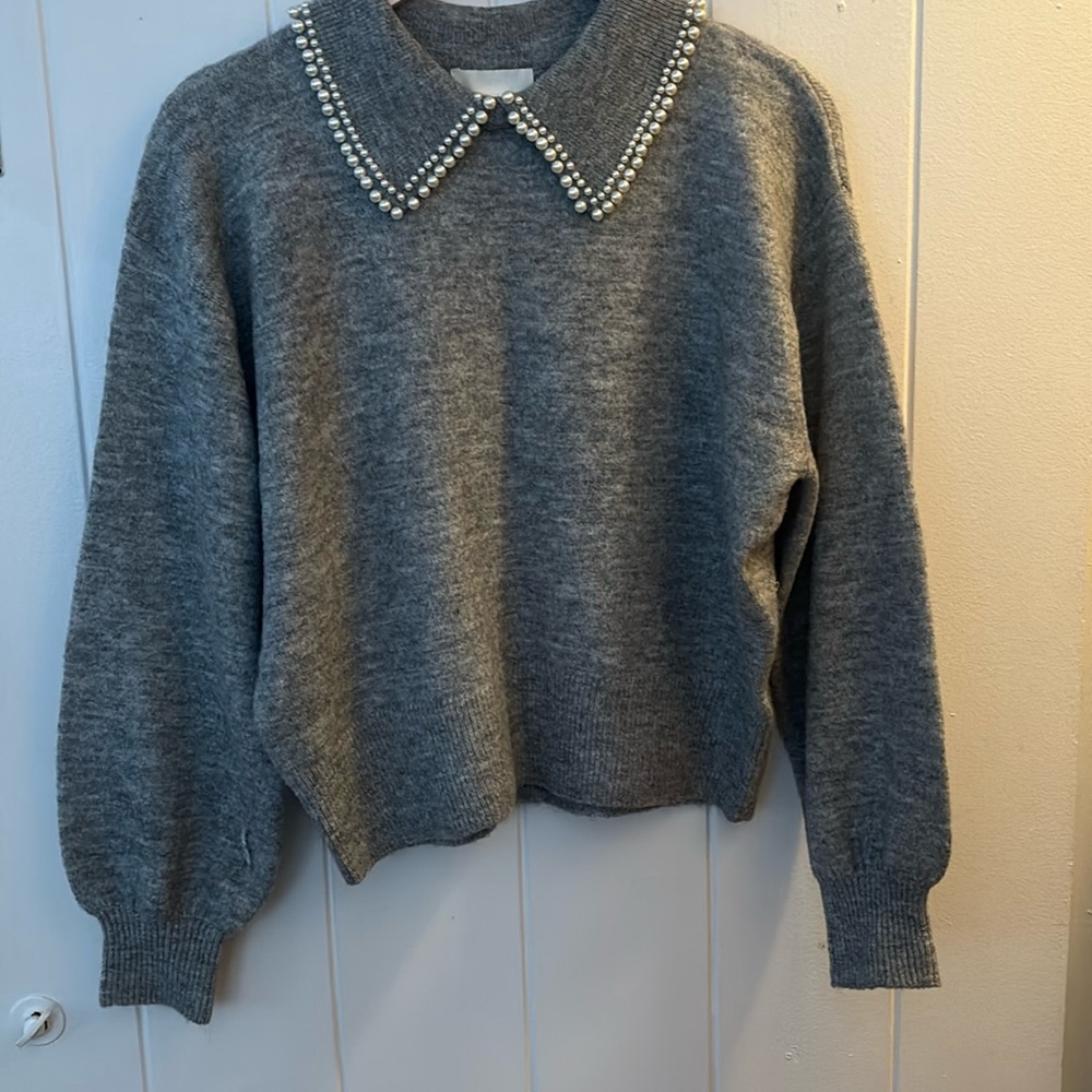 H&M pearl collar sweater!
